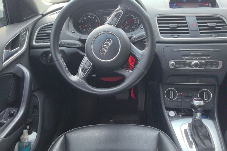 Used Audi Q3 2017 30 TFSI Fashion Model
