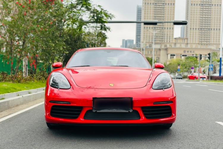 Used Porsche 718 2018 Cayman 2.0T
