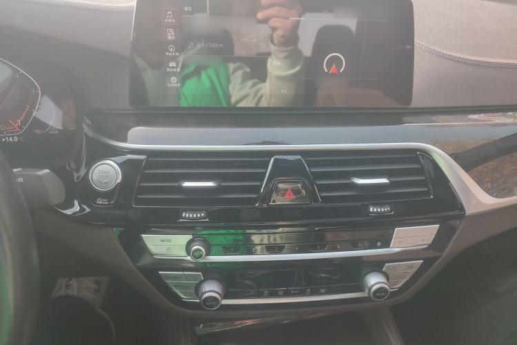 Used BMW 5 Series 2020 525Li M Sport Package
