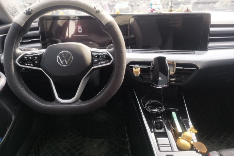 Used Volkswagen Lamando 2023 Lavida L 280TSI DSG Cool & Spicy Edition