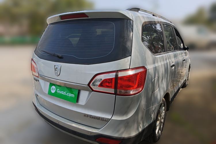 Used Baojun 730 2015 1.8L Manual Luxury Navigation ESP Version 7-seater