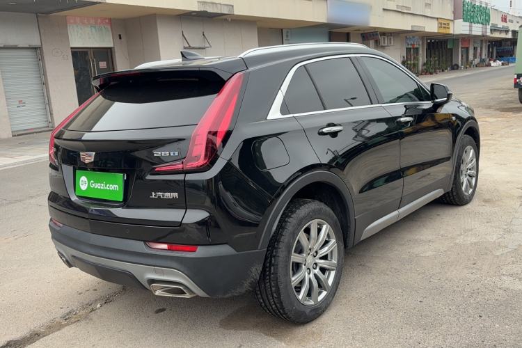 Used Cadillac XT4 2023 28T Two-Wheel-Drive Luxury Version Rear Right 45 Deg