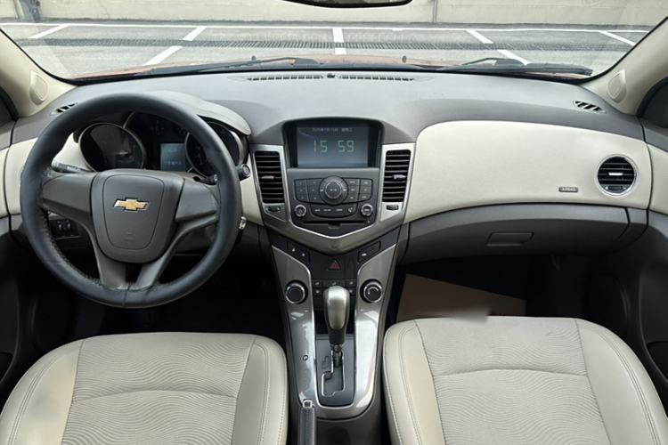 Used Chevrolet Cruze 2015 1.5L Classic SE AT