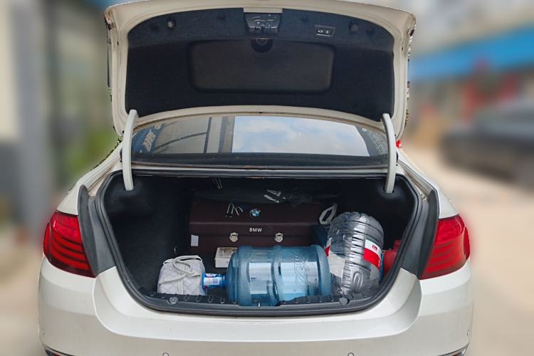 Used BMW 5 Series 2014 535i Design Package Model Trunk