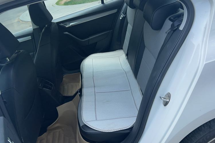 Used Skoda Octavia 2017 1.6L Automatic Chuanxing Edition