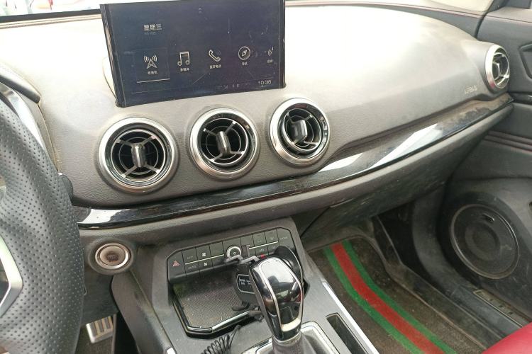 Used Wey VV5 2017 2.0T Ultra-Luxury Version