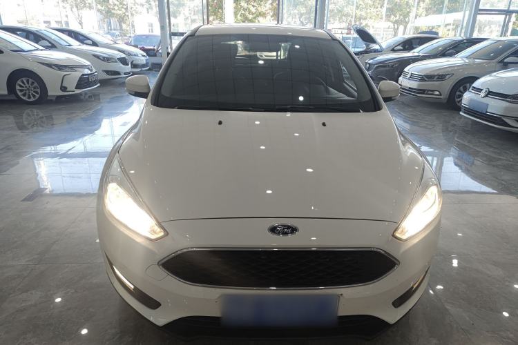 Used Ford Focus 2018 Hatchback Classic 1.6L Automatic Trendy SmartDrive Edition