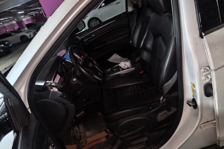 Used Cadillac SRX 2014 3.0L Comfort Model Left Front Seat