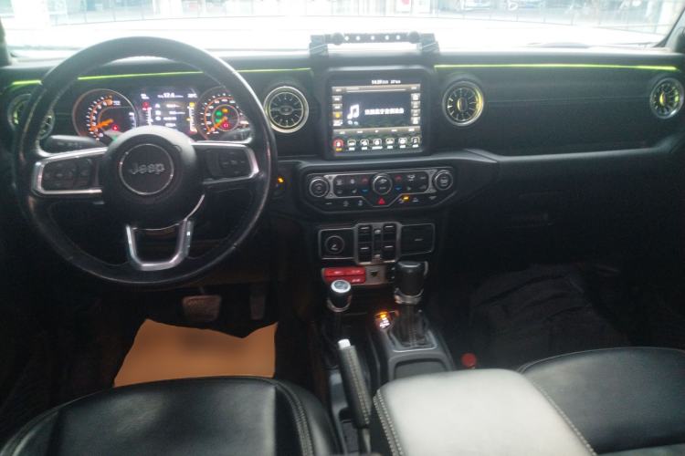 Used Jeep Gladiator 2022 3.6L Pioneer Edition
