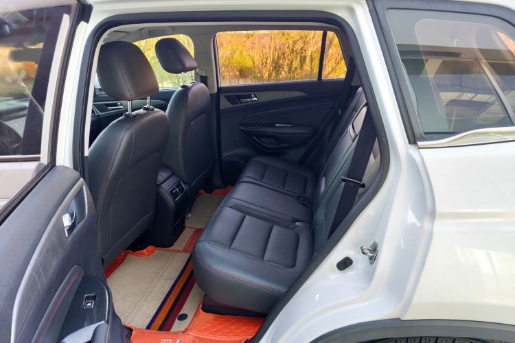 Used CHANGAN CS75 2017 Shangkui Edition 1.5T Automatic Fengxiang Model
