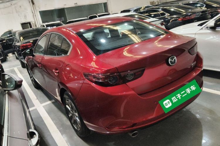 Used Mazda 3 Axela 2020 1.5L Automatic Luxury Version
