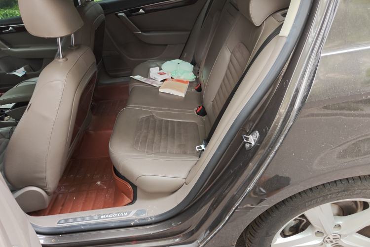 Used Volkswagen Magotan 2013 1.8TSI Prestige Model
