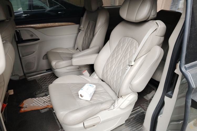 Used Buick GL8 2017 ES 28T Comfort Model China V Standard
