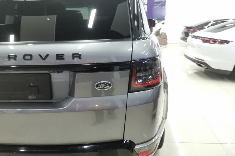 Used Land Rover Range Sport 2021 3.0 L6 YAO Black Edition Right Rear Taillight