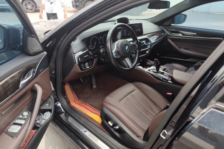Used BMW 5 Series 2019 525Li M Sport Package Driver Seat