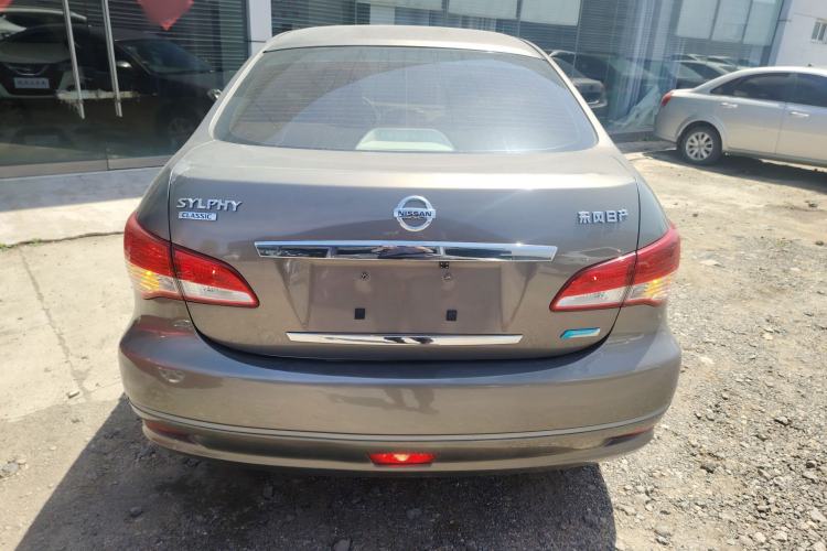 Used Nissan Sylphy 2012 Classic 1.6XE Manual Comfort Edition Rear