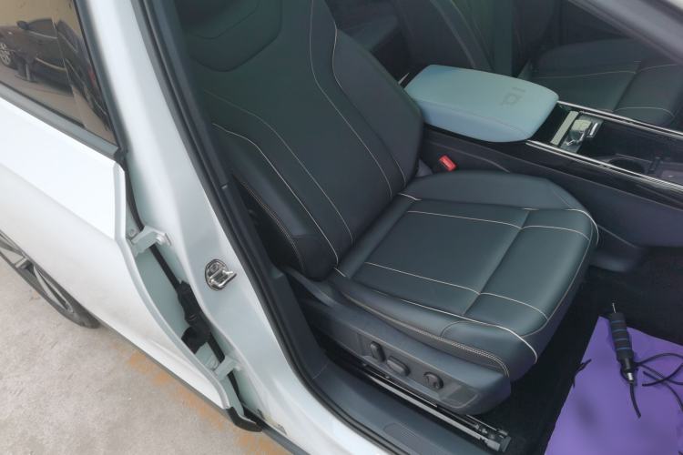 Used Volkswagen ID.4 X 2025 Smart Version Pure & Intelligent Enjoyment Edition