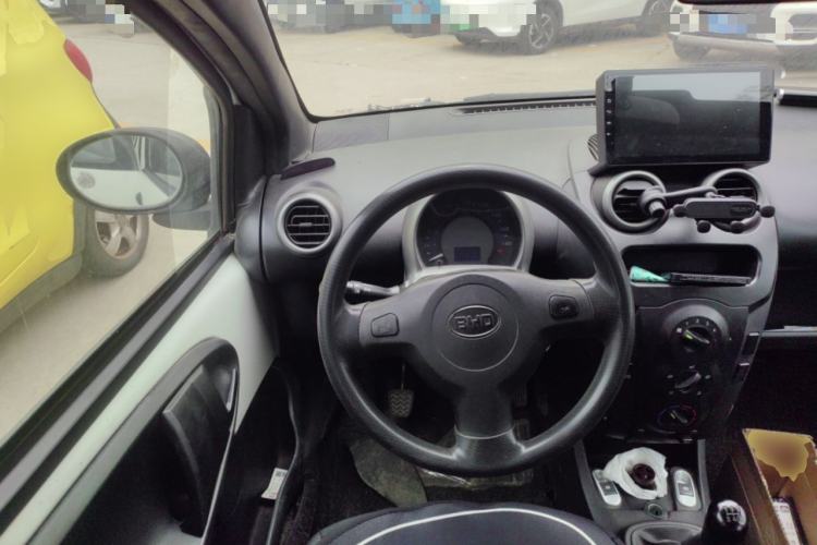 Used BYD F0 2012 1.0L XuanKu Trim Steering Wheel