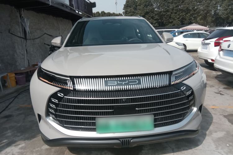 Used BYD Frigate 07 2023 DM-i 100KM Flagship Model
