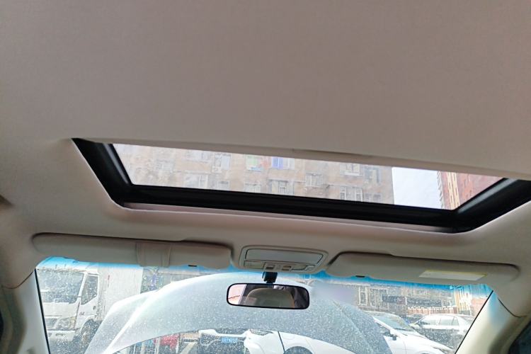 Used Honda Elysion 2012 2.4L VTi Luxury Edition
