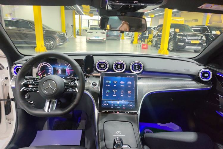 Used Mercedes-Benz C-Class 2024 Restyled C 260 L Sport Edition Center Console