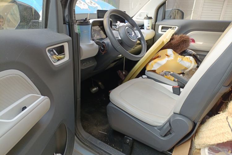 Used Wuling Hongguang MINIEV 2022 Convertible Model
