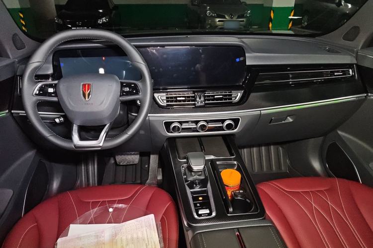 Used Hongqi HS5 2026 Model 2.0T Four-Wheel Drive Xuan Ying Edition
