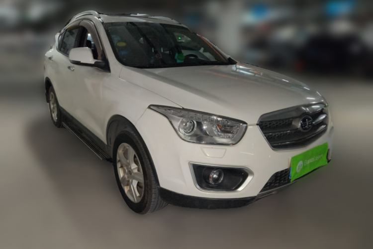 Used Bestune X80 2013 2.3L automatic flagship version