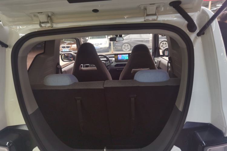 Used Geely Galaxy Panda 2024 Panda Mini 200km Endurance Bear Trunk