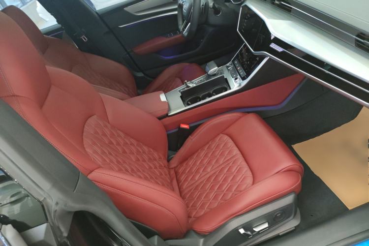 Used Audi A7L 2024 45 TFSI quattro S-line Black Warrior Edition
