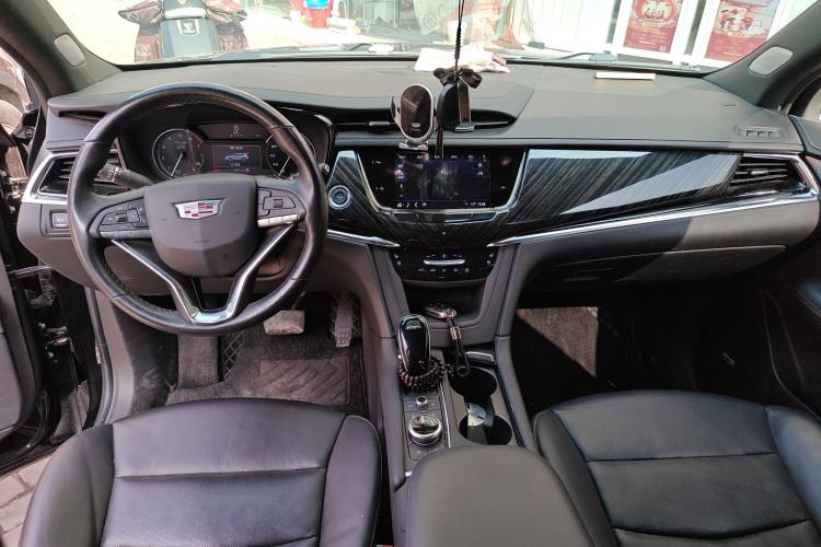 Used Cadillac XT6 2022 2.0T Six-Seater Four-Wheel-Drive Luxury Standard Edition