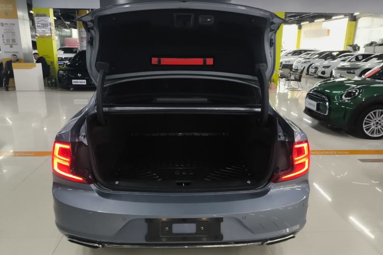 Used Volvo S90 2020 T5 Zhiyi Luxury Edition