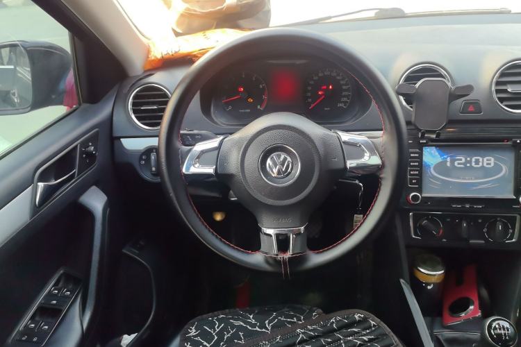 Used Volkswagen Jetta 2013 1.6L Manual Comfort Model