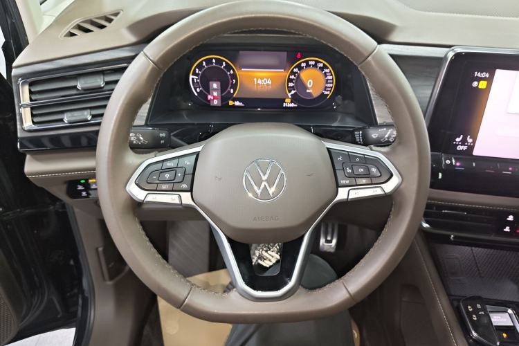 Used Volkswagen Viloran 2023 380TSI Prestige Edition Steering Wheel