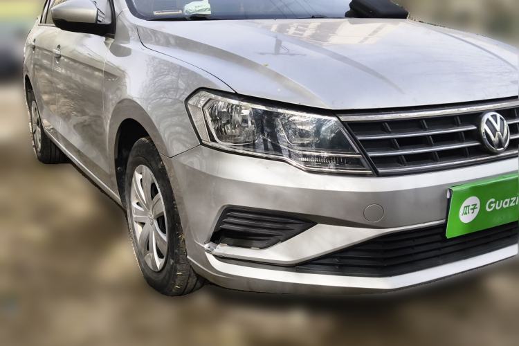 Used Volkswagen Jetta 2017 1.5L Manual Fashion Edition
