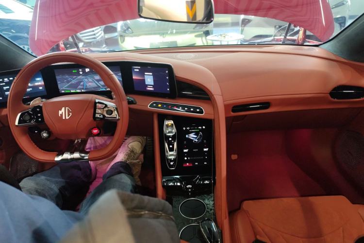 Used MG Cyberster 2024 580 km Ultra-Long Range Version
