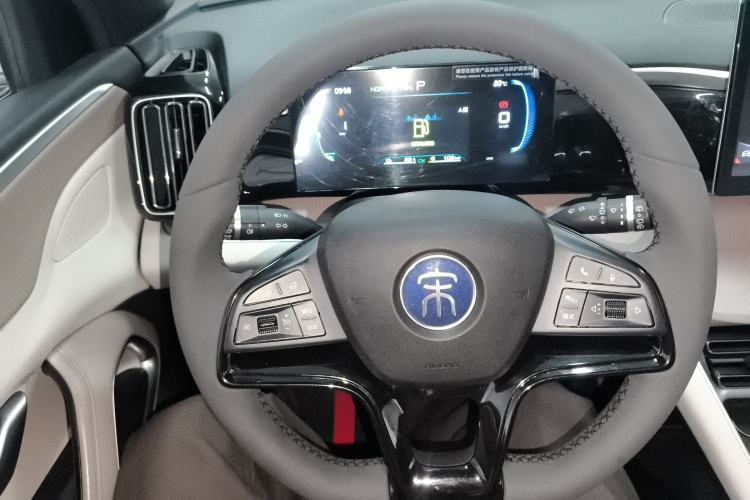 Used BYD Song Pro New Energy 2023 Champion Edition DM-i 71KM Navigation Model