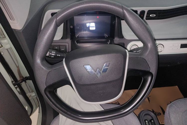 Used Wuling Hongguang MINIEV 2021 Macaron Premium Model – Lithium Iron Phosphate