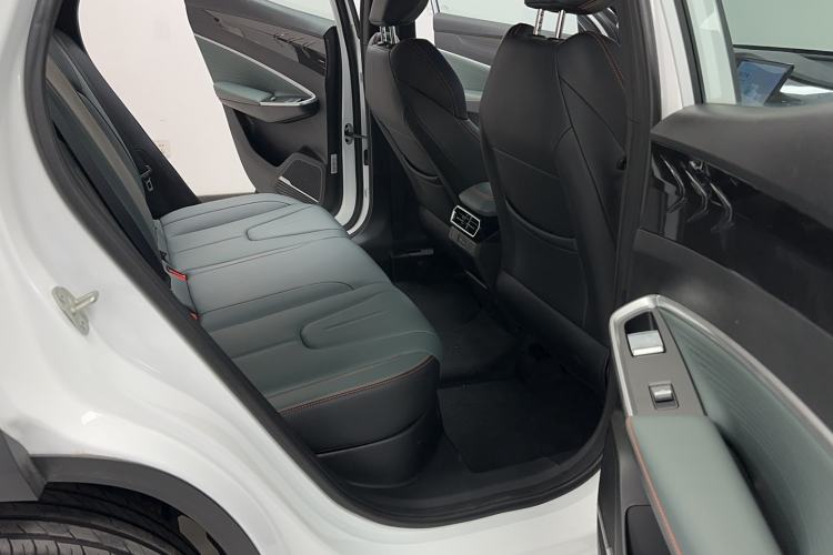 Used Geely Auto Emgrand X7 Sport 2024 1.5TD Smart Connect+ Interior 2