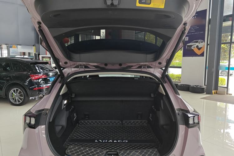 Used Lynk & Co 06 2023 Remix 1.5T Shero