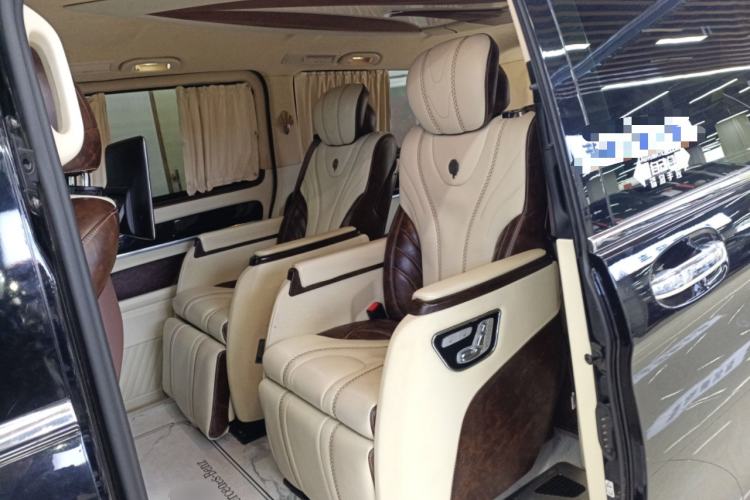 Used Mercedes-Benz Vito 2018 2.0T Business Version China V Emission Standard Left Rear Seat