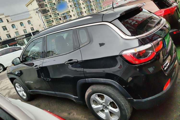 Used Jeep Compass 2020 220T Automatic Leading Edition