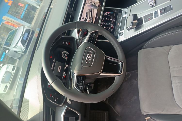 Used Audi A6L 2022 40 TFSI Luxury Dynamic Model
