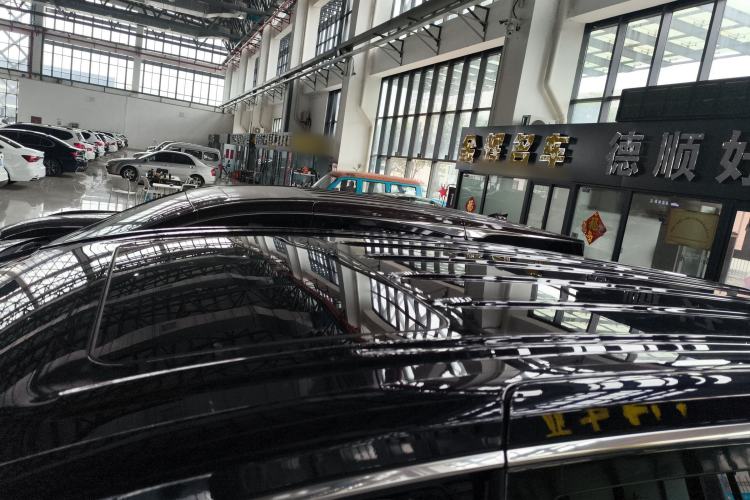 Used Buick GL8 New Energy 2025 Lu Shang Luxury Edition 7-Seater Roof