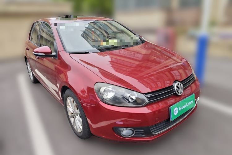 Used Volkswagen Golf 2012 1.6L Automatic Comfort Model Front Right 45 Deg