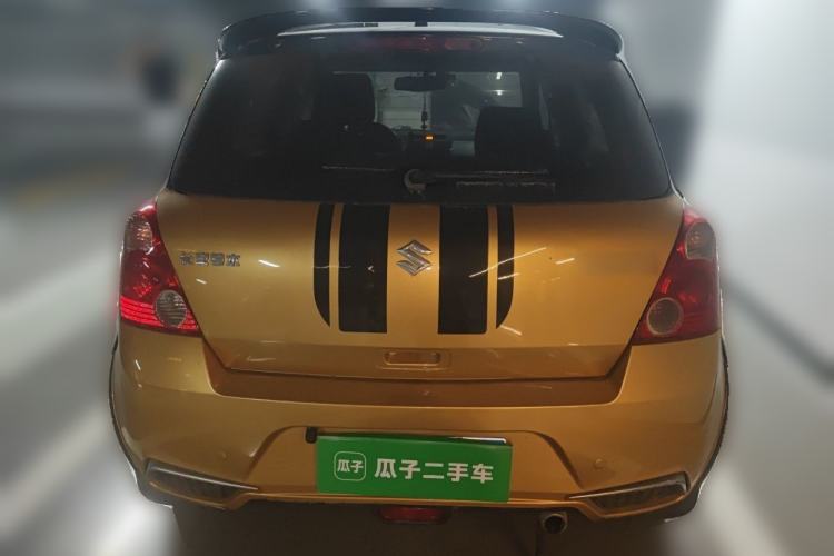 Used Suzuki Swift 2015 1.5L Automatic Limited Edition
