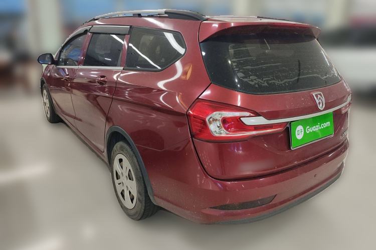 Used Baojun 310W 2017 1.5L Manual Comfort Version China VI Emission Standard