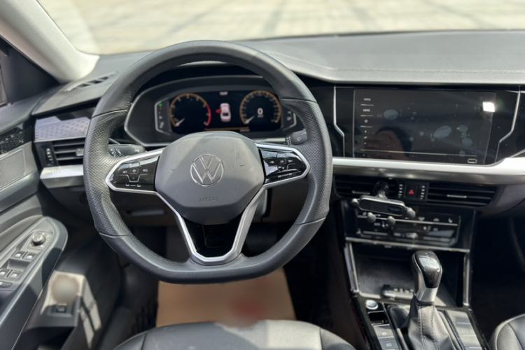 Used Volkswagen Passat 2023 330TSI Starry Elite Edition
