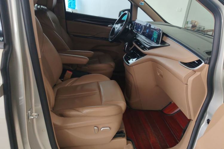 Used Buick GL8 2020 ES Land Cruiser 653T Flagship Model