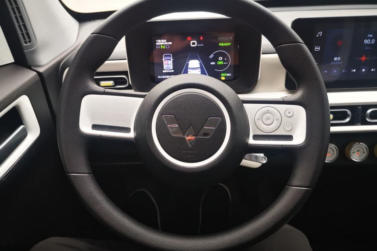 Used Wuling Hongguang MINIEV 2024 3rd Generation 215km Advanced Version